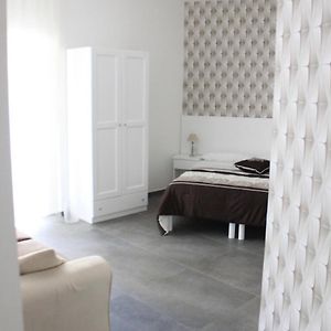 B&B Alambrado Rooms & Suites